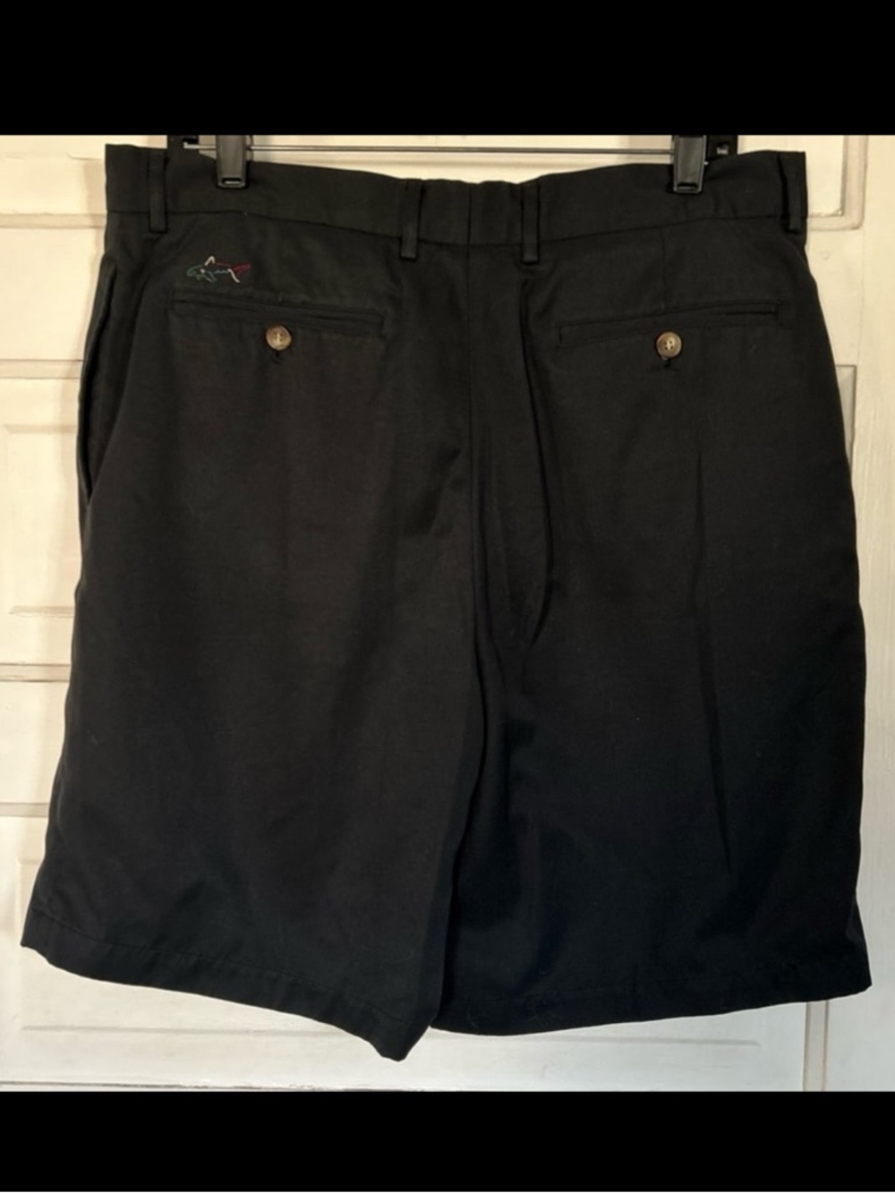 Greg Norman Men’s Collection Black Flat-Front Golf Shorts. Size 36